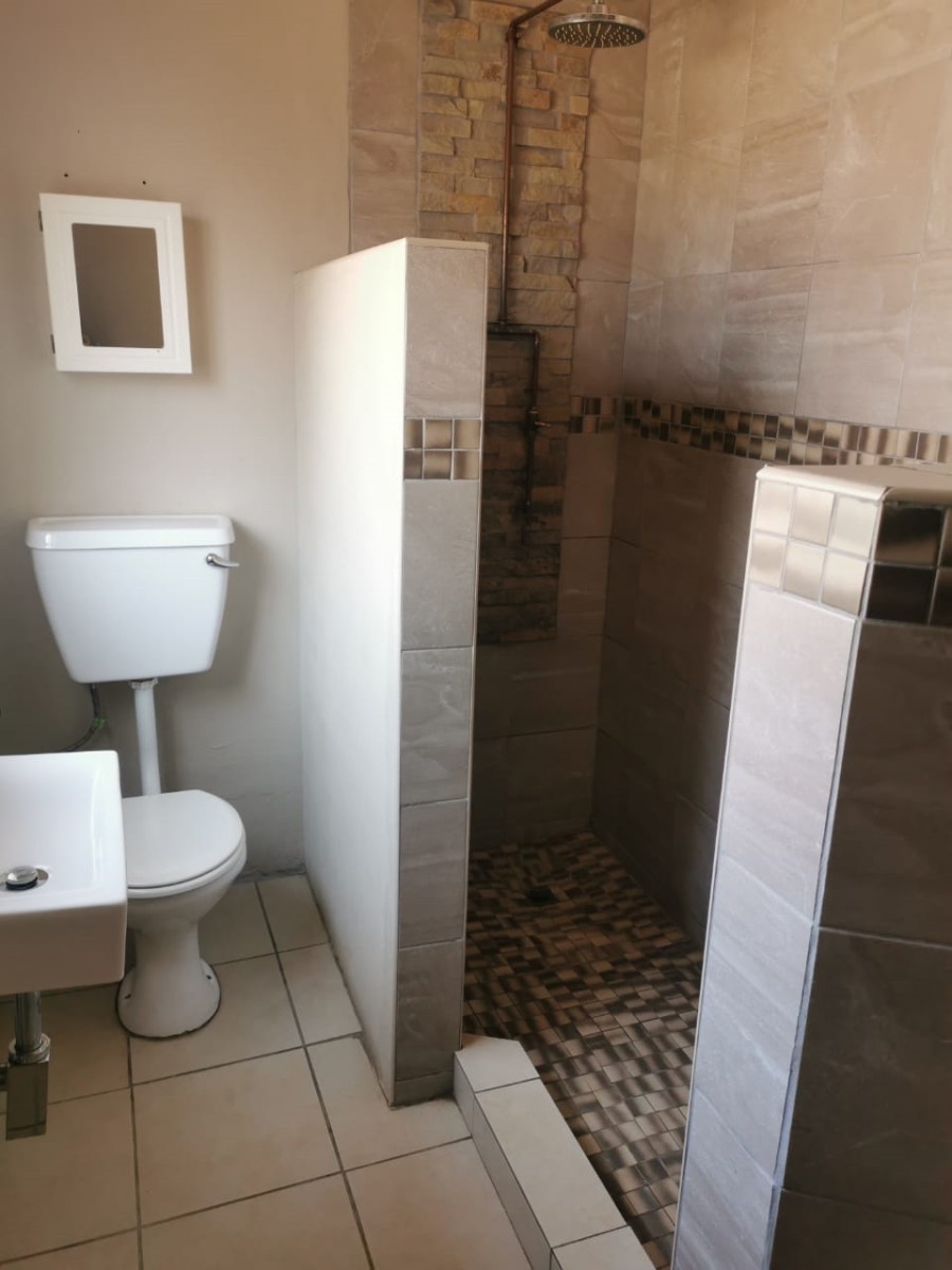 1 Bedroom Property for Sale in Vaalpark Free State